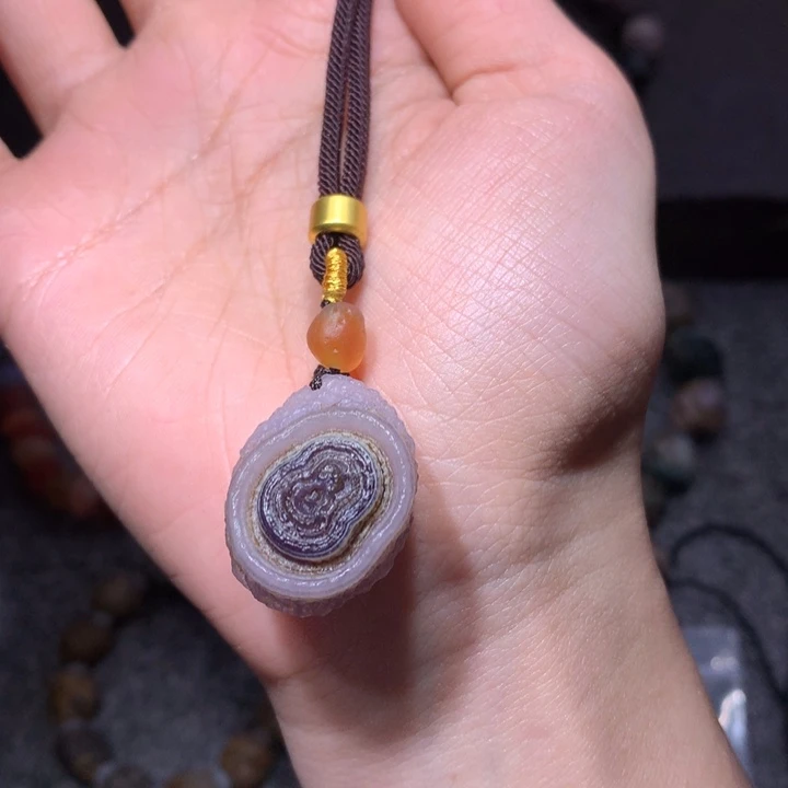 玛瑙/玉髓未镶嵌珠宝半成品猫*