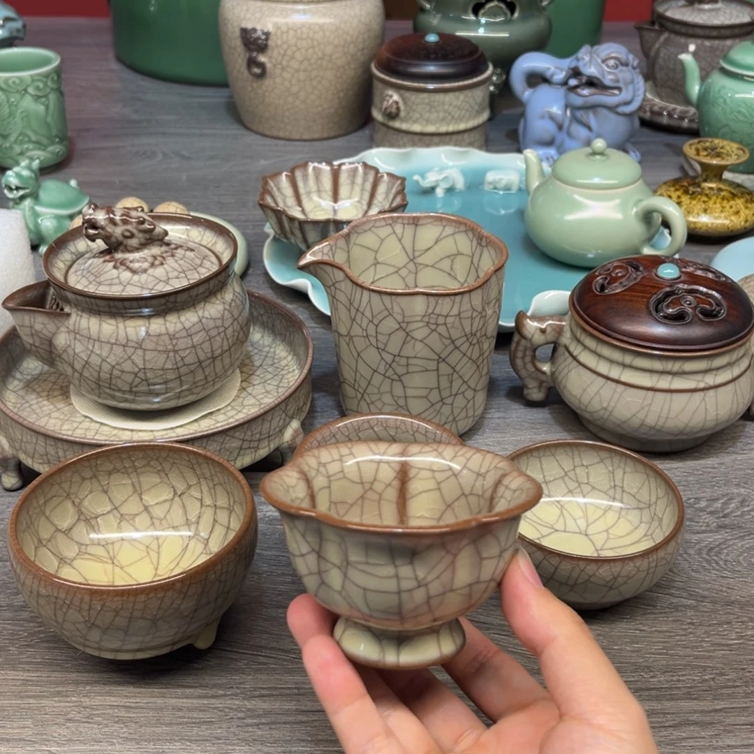 陈卫星  传世哥窑