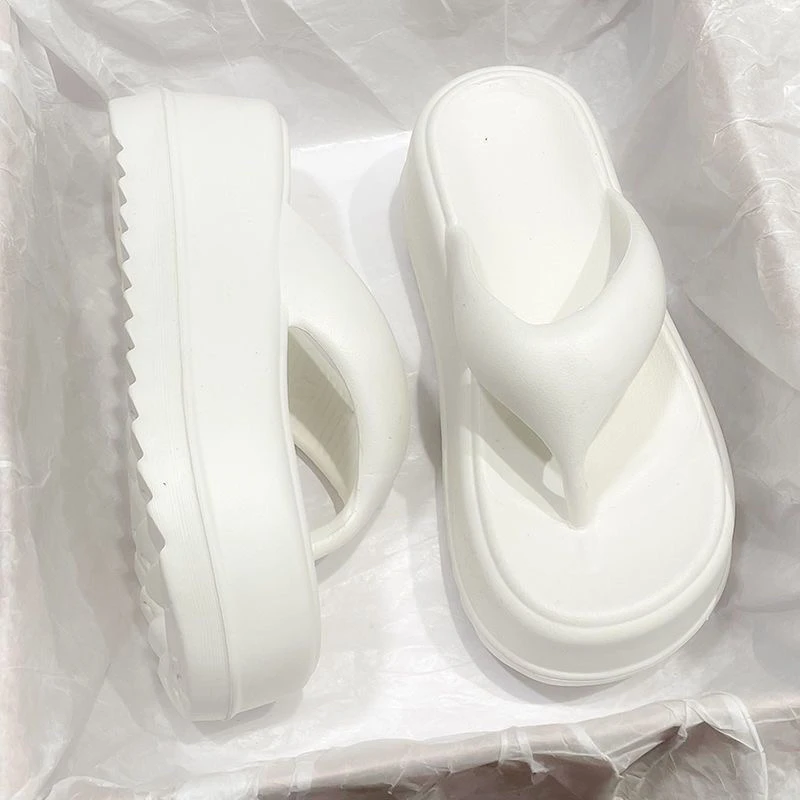 不臭不响~踩屎感增高ins时尚夏季新款EVA6cm人字拖鞋女柔软
