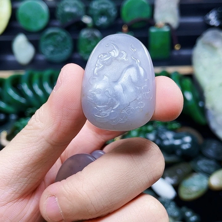 和田玉未镶嵌珠宝奇石