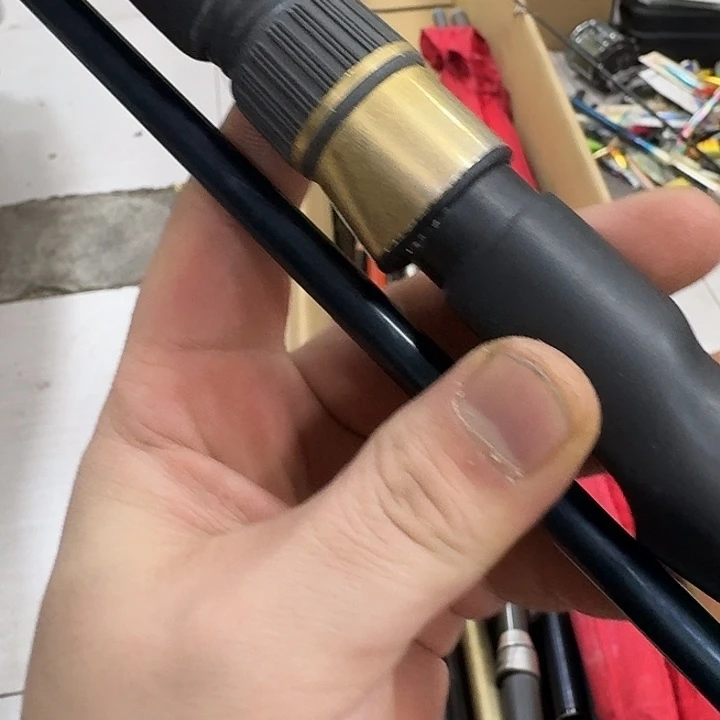 尚***春碳素1.8m以下鱼竿8788