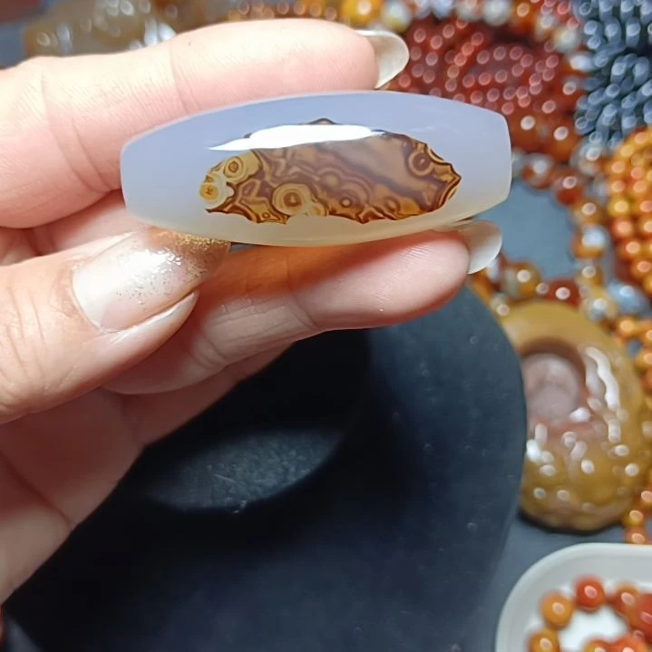 玛瑙/玉髓未镶嵌吊坠