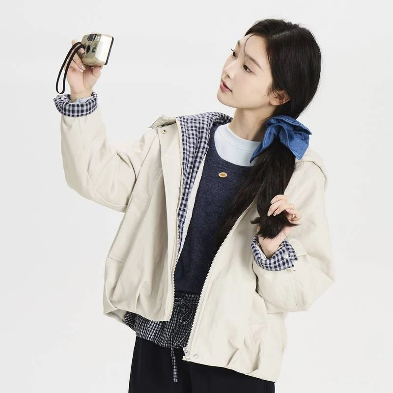 多多一上女大童25深秋短款泡泡拼接夹棉外套（150-180）2138A31X