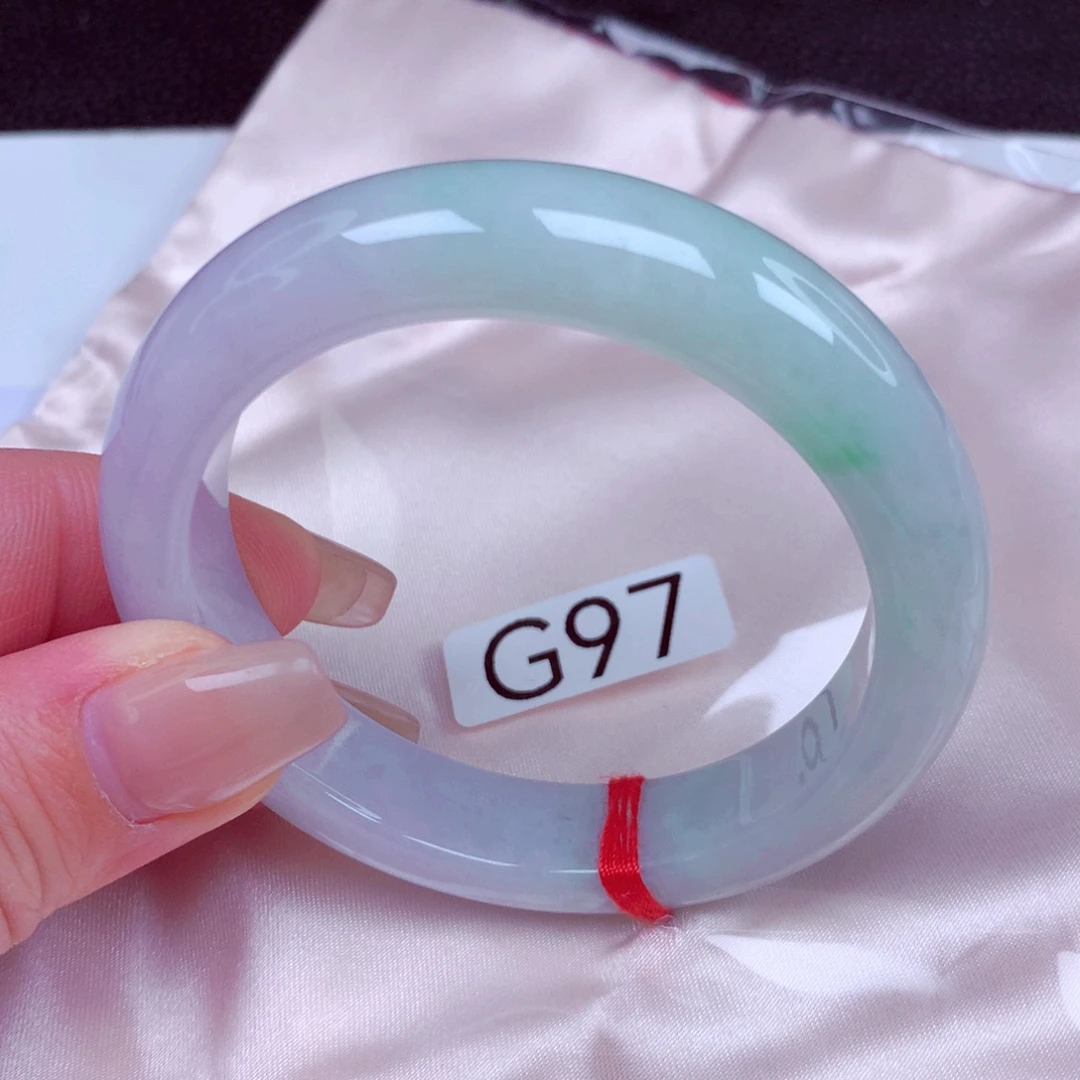 翡翠未镶嵌手镯手镯