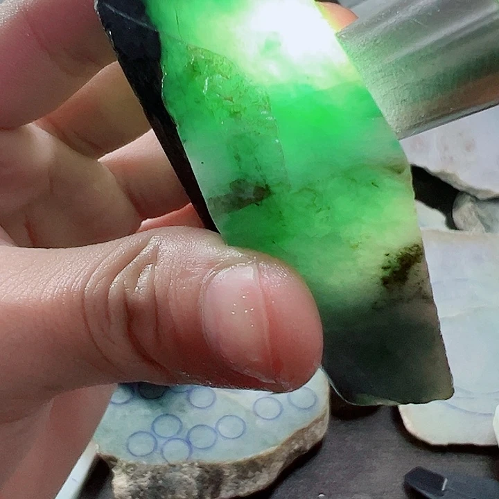 翡翠未镶嵌颈饰纯天然缅甸翡翠