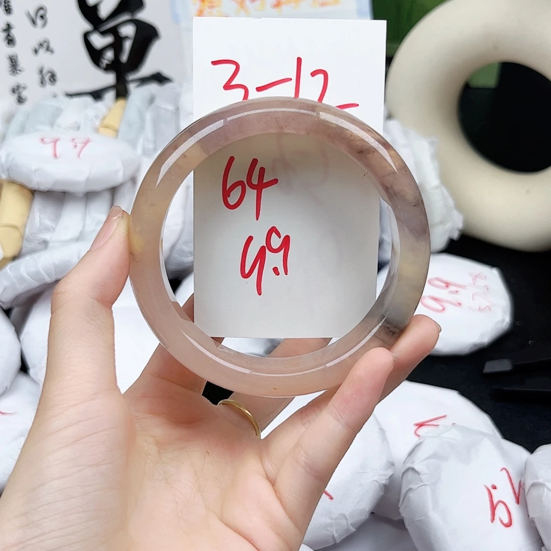 石英质玉未镶嵌手镯3.12