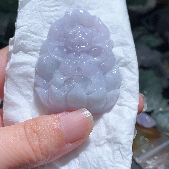 颈饰未镶嵌翡翠天