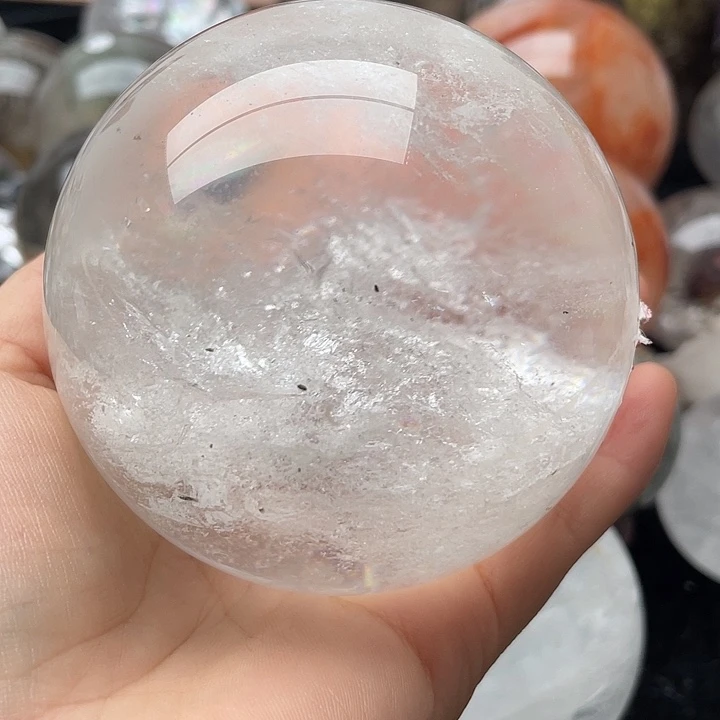 圆****未镶嵌珠宝半成品水晶