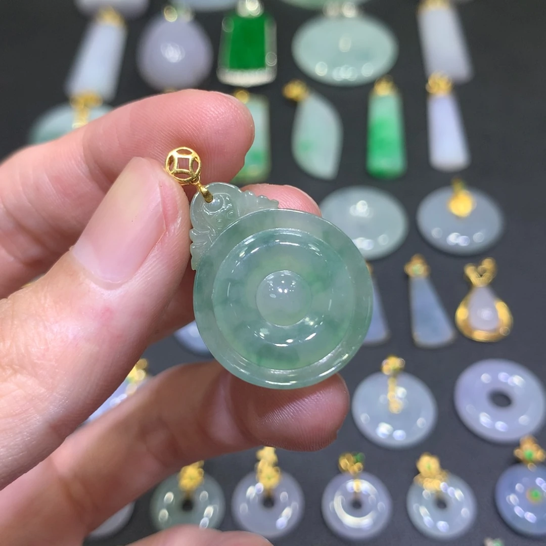 翡翠18K金镶嵌吊坠(不含链)