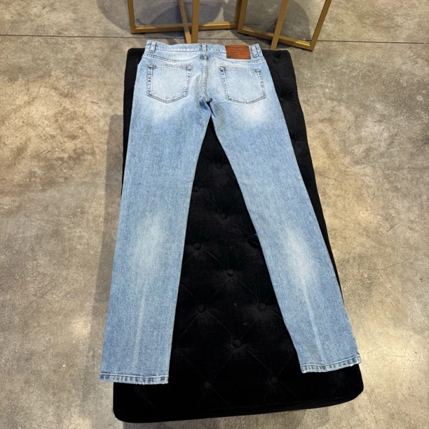 全新未使用D…G牛仔裤百搭毛边水洗小脚裤/46码