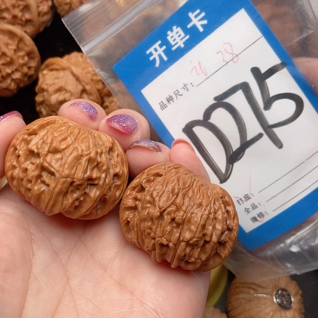 桃核吊坠核桃磨盘狮子头