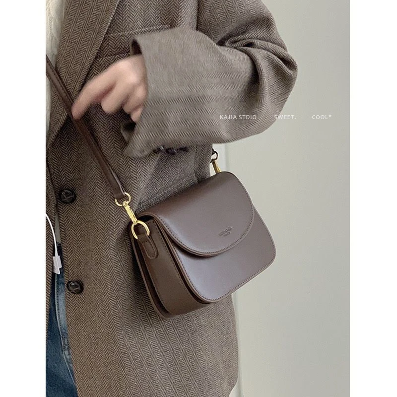 包包女2025新款潮百搭爆款复古洋气小方包高级质感简约单肩斜挎包