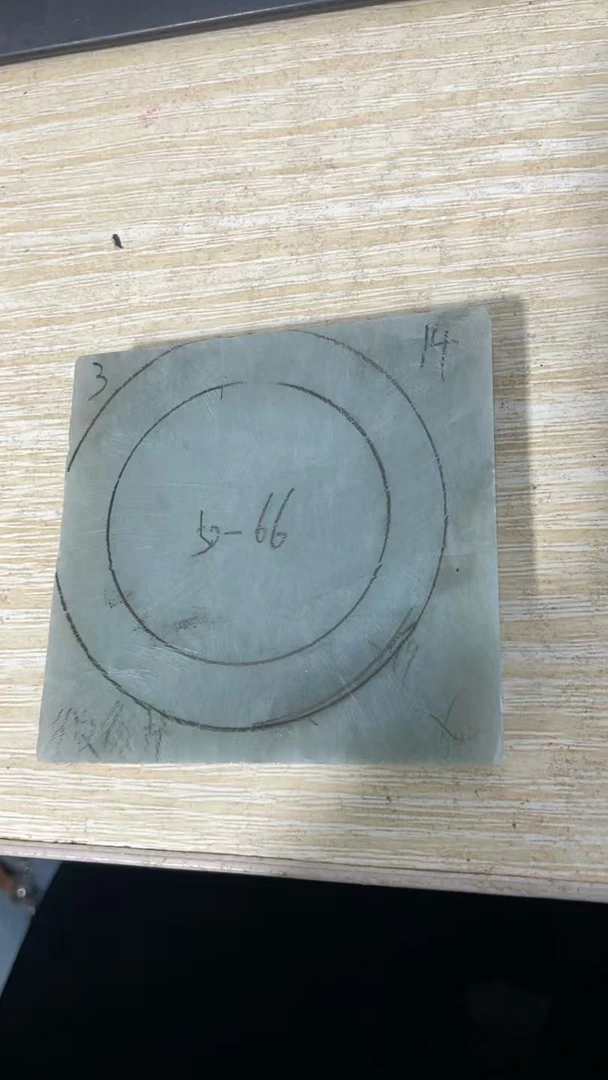 天然和田玉定制手镯