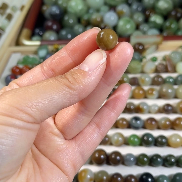 和田玉（糖玉）未镶嵌珠宝半成品