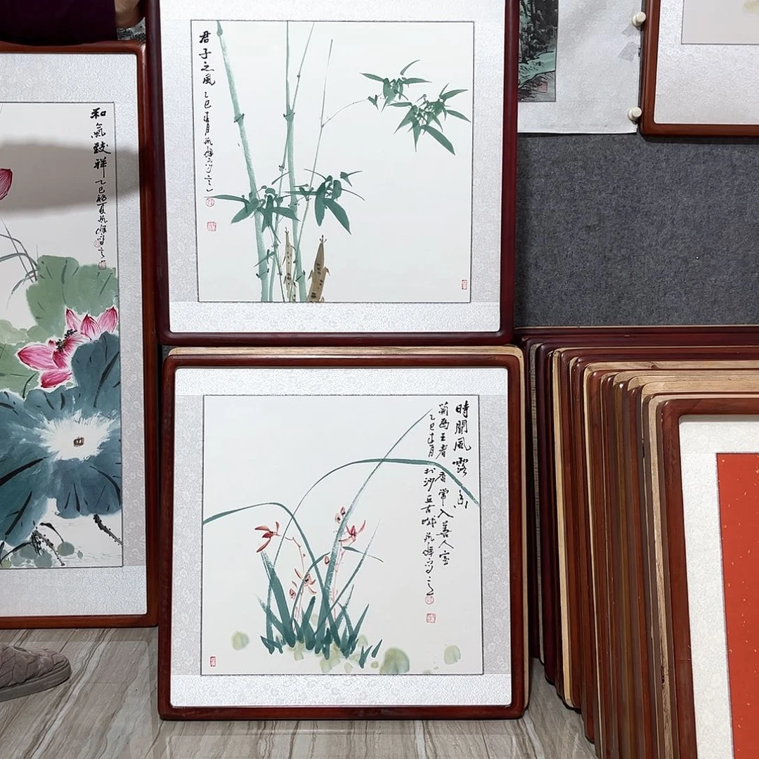 国画书画作品带框63×63厘米