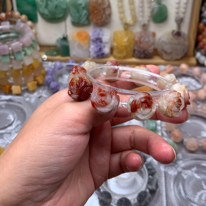 未镶嵌手链石英质玉十*?