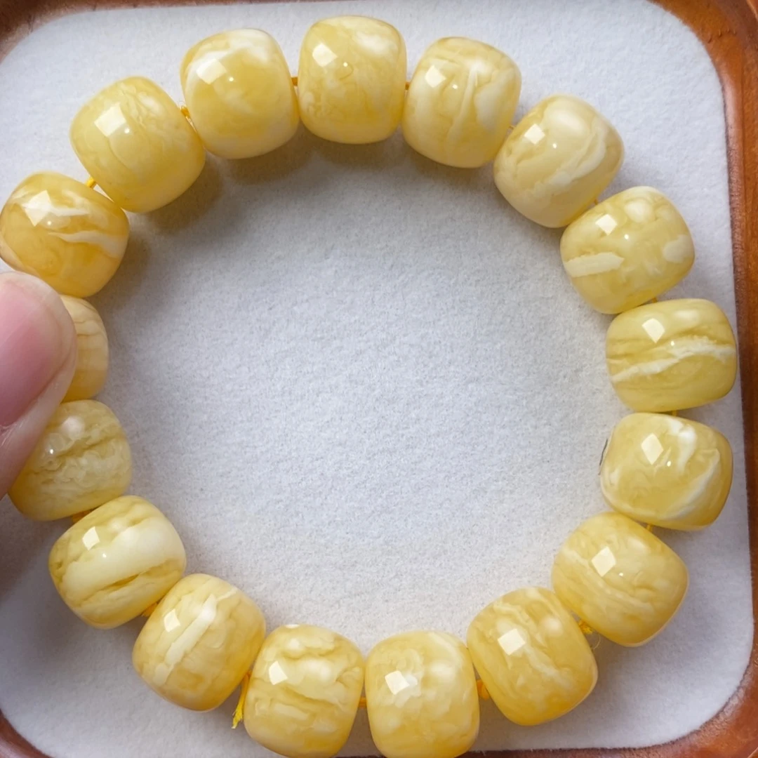 未镶嵌蜜蜡珠宝奇石