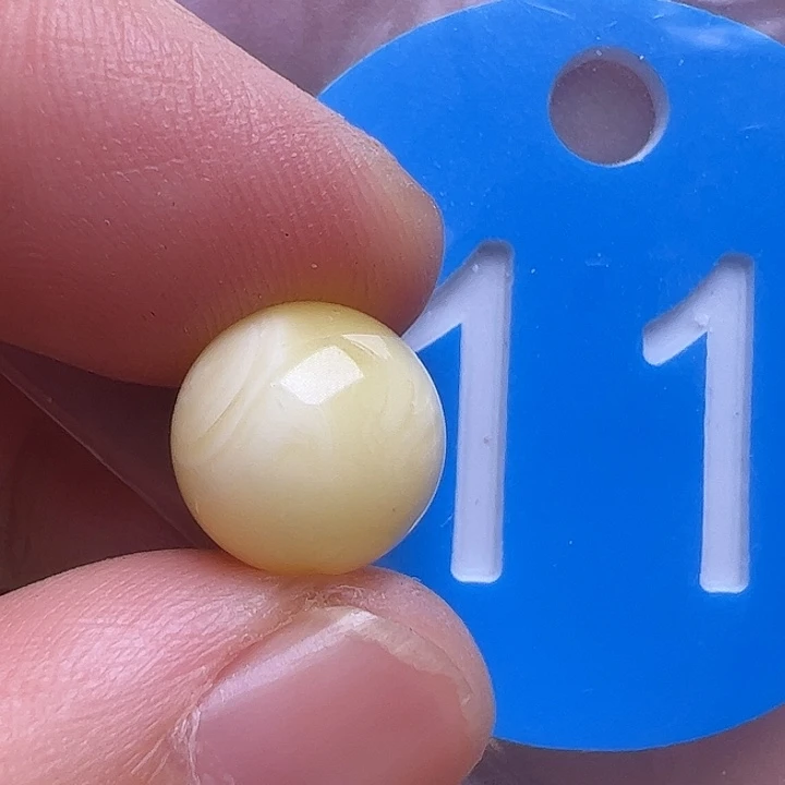 未镶嵌蜜蜡裸石花粉10m m
