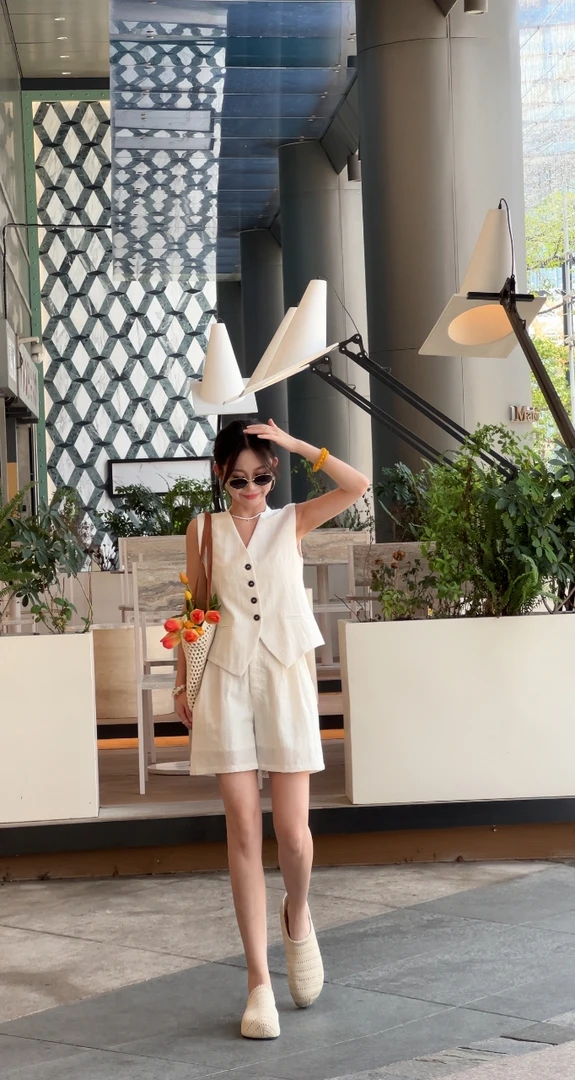 休闲风老钱风时尚套装小众气质短裤显瘦气质