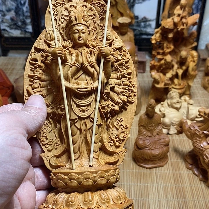 柏木（崖柏）千手观音