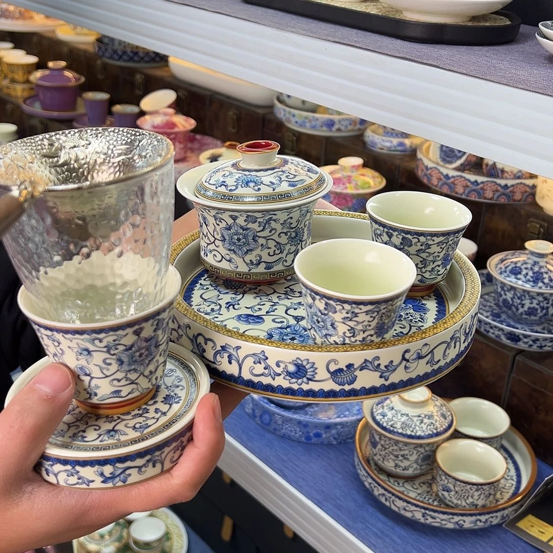 我们的目标是成为一个优秀的人