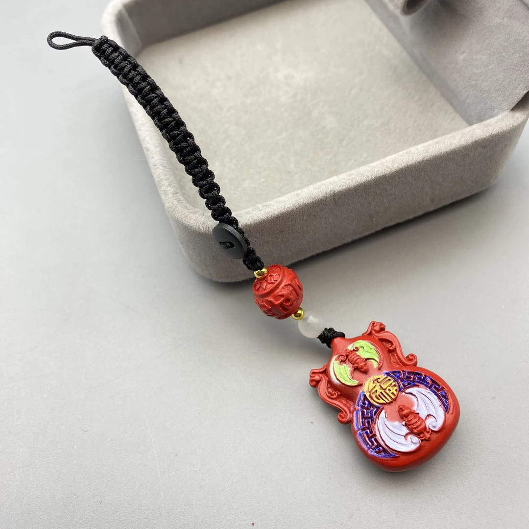 含辰砂工艺品HD243- 红色彩绘雕刻葫芦挂件