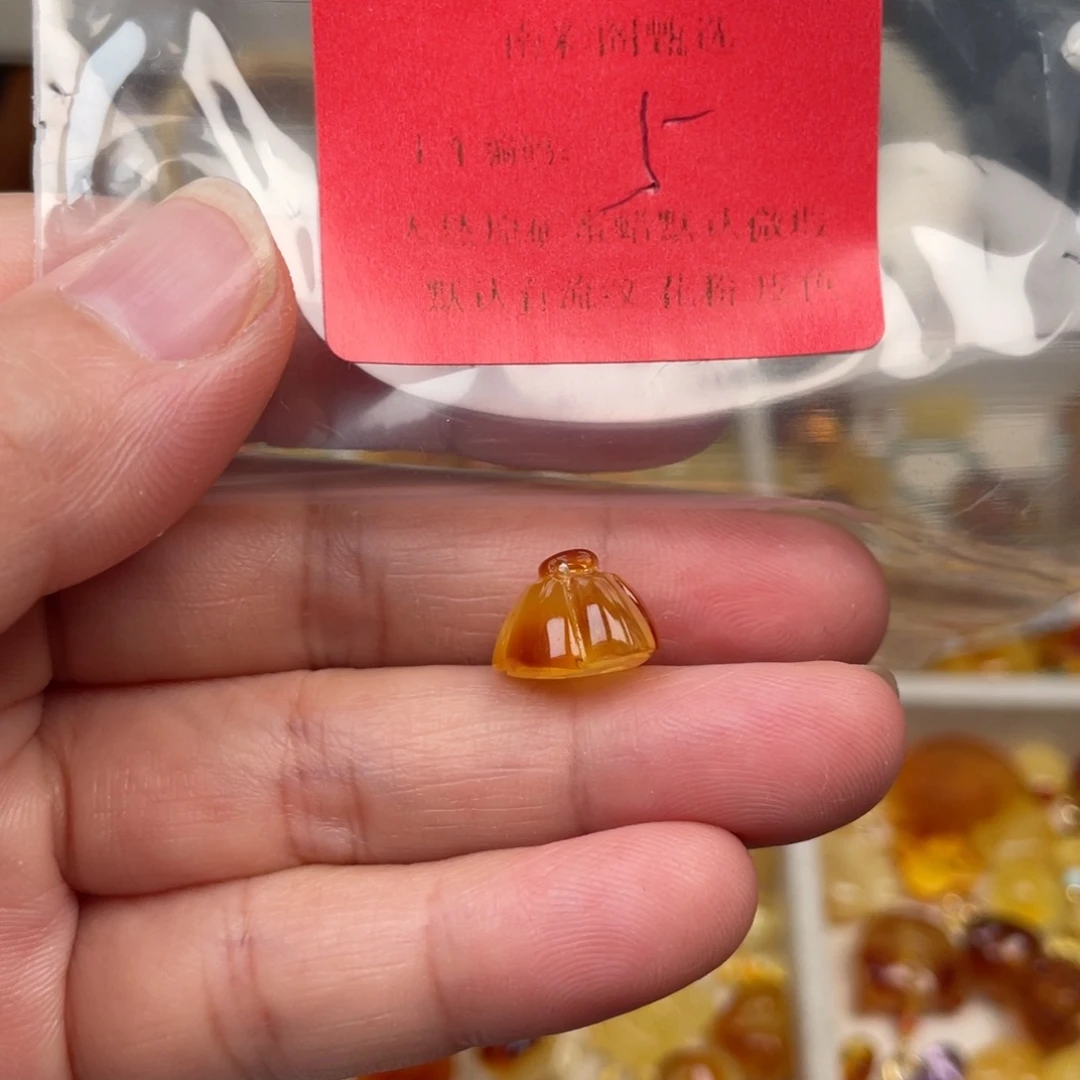 琥珀未镶嵌裸石5，福利