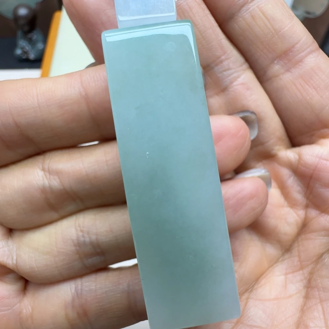 翡翠未镶嵌颈饰胶条