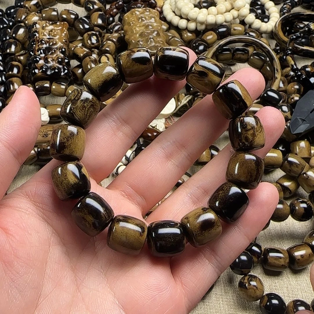 安南黄檀（紫檀柳）柳木1.3.5尺寸毕业手串