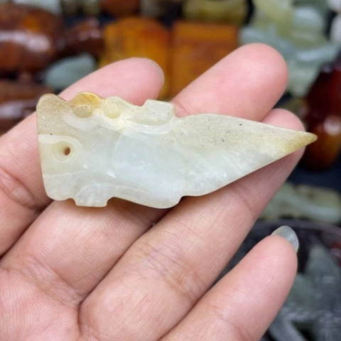 和田玉未镶嵌颈饰47