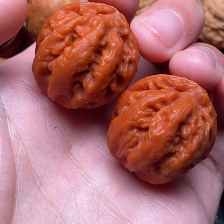 文玩核桃吊坠京八棱