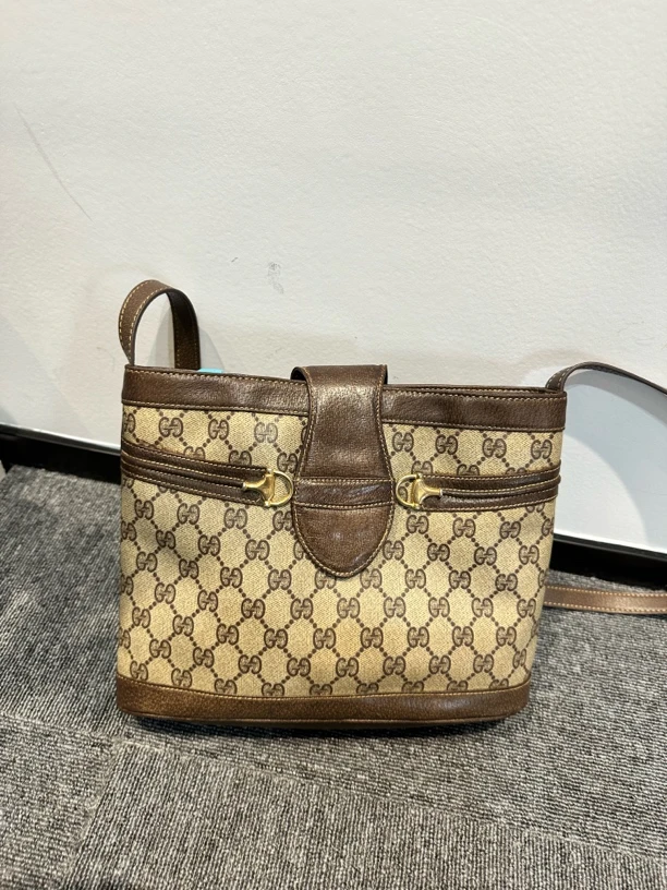 95新 GUCCI/古驰 斜挎包/古驰/r96