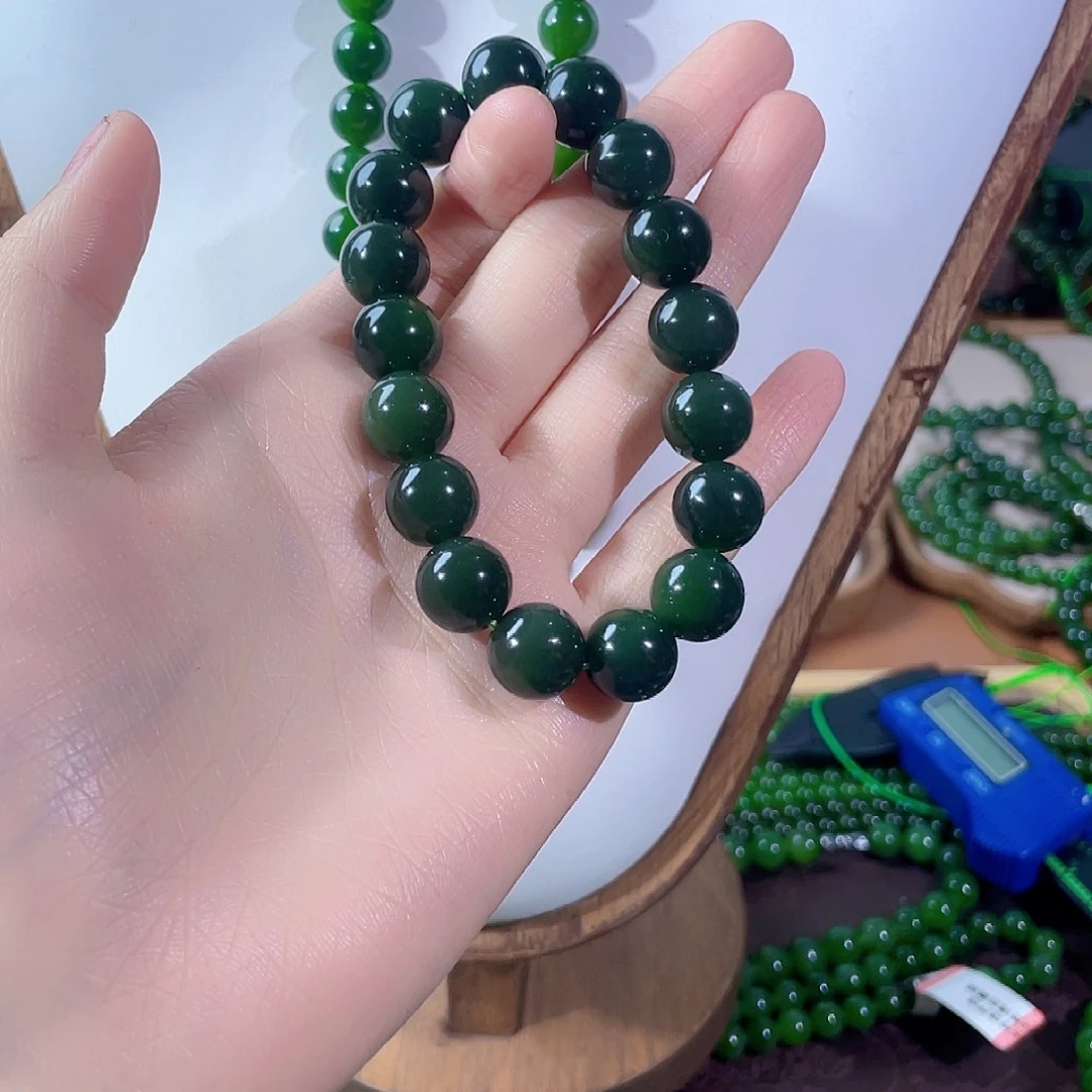 无***名和田玉未镶嵌颈饰12