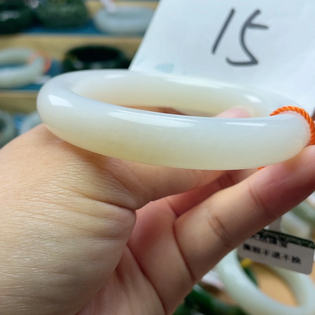 未镶嵌手镯和田玉圈口58