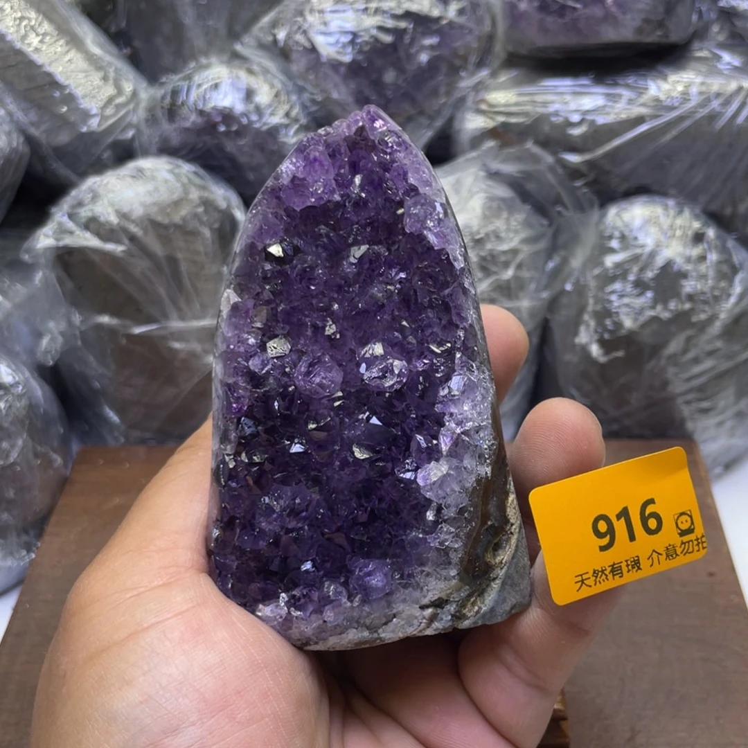 未镶嵌水晶大型摆件（非配饰）