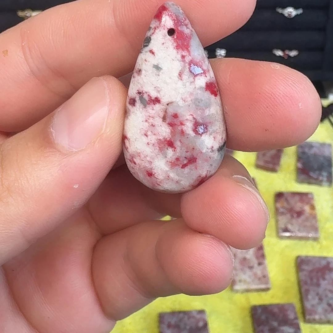天然辰砂朱砂吊坠