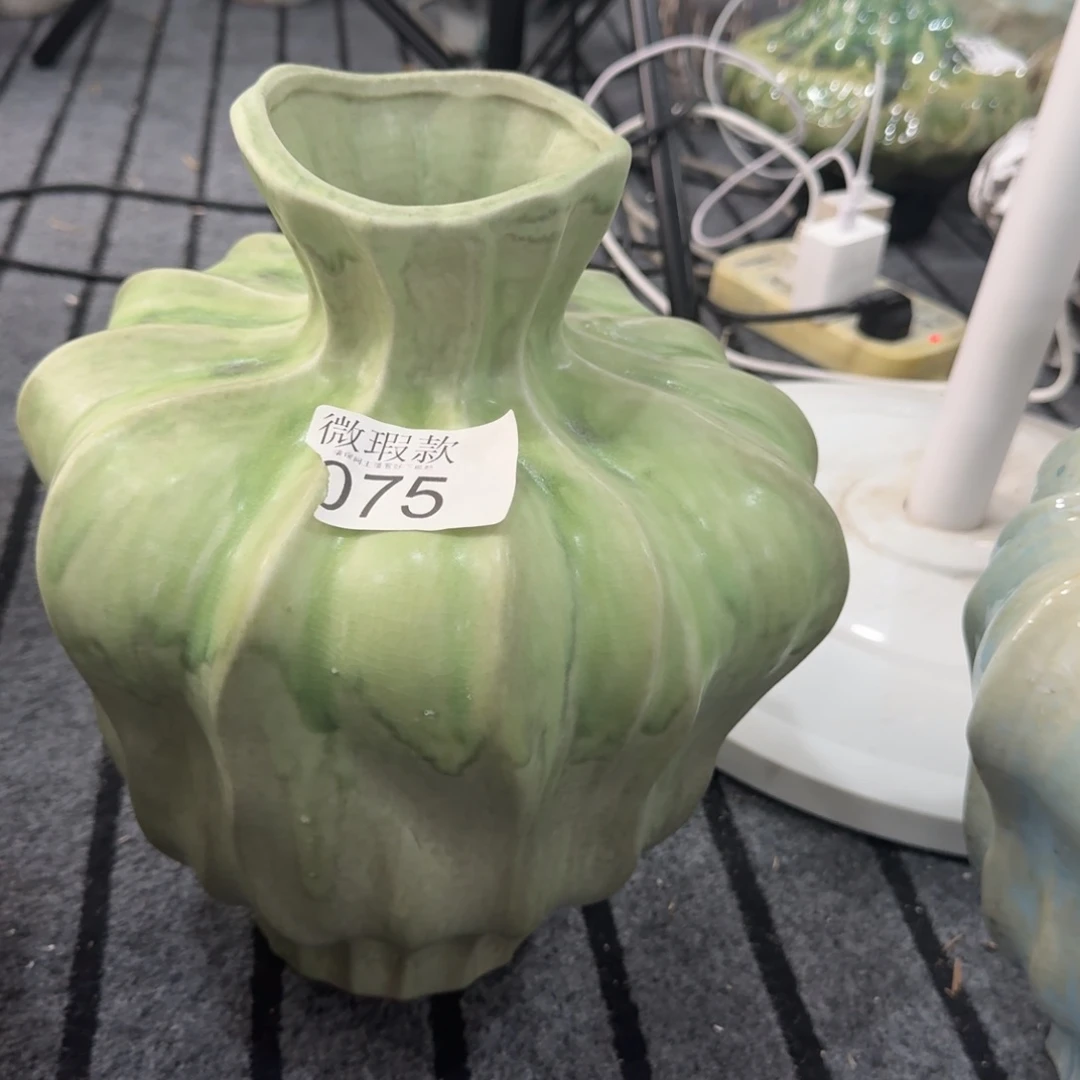 大***、摆件景德镇高温花瓶编码075默认无孔