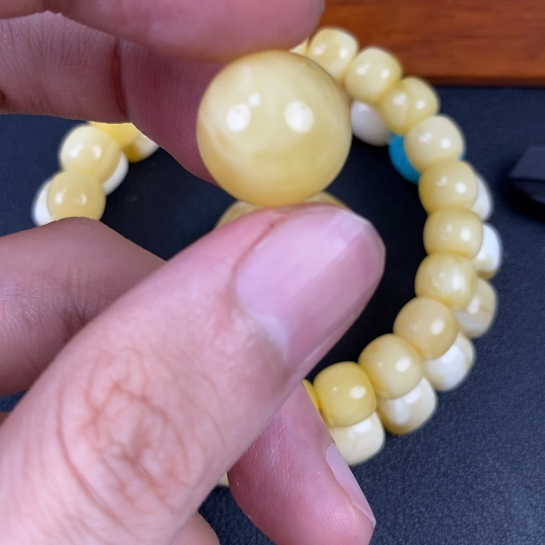 琥珀未镶嵌珠宝奇石39