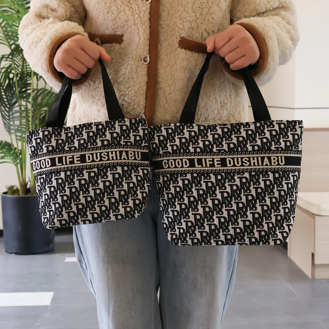 时尚网红ins韩版字母手提化妆包外出手拎妈咪包上班饭盒袋便当包