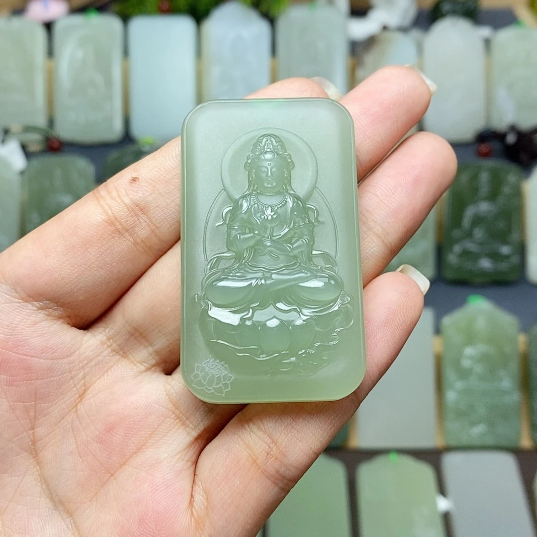 【闪购商品】颈饰未镶嵌和田玉