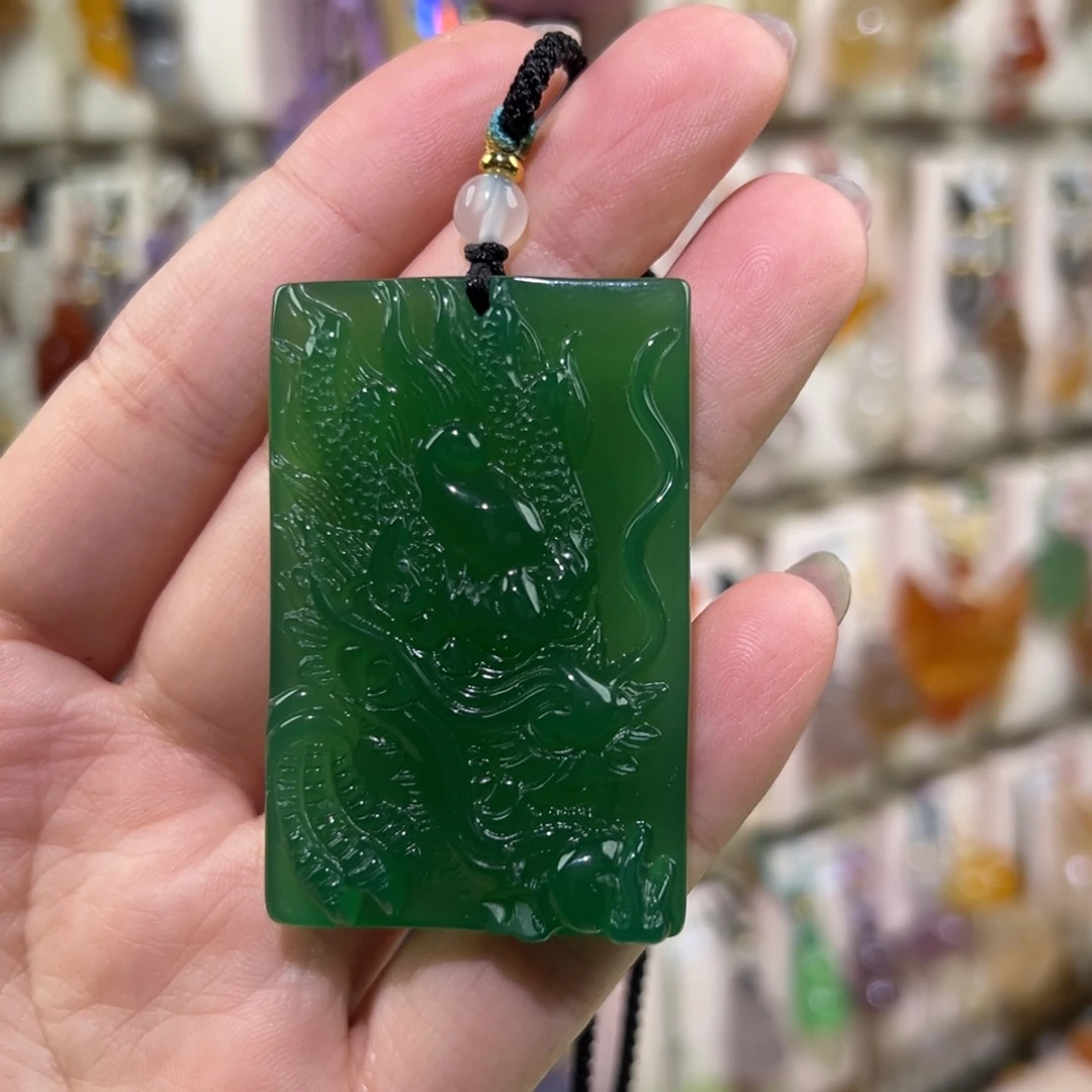 玛瑙/玉髓未镶嵌吊坠(赠链)