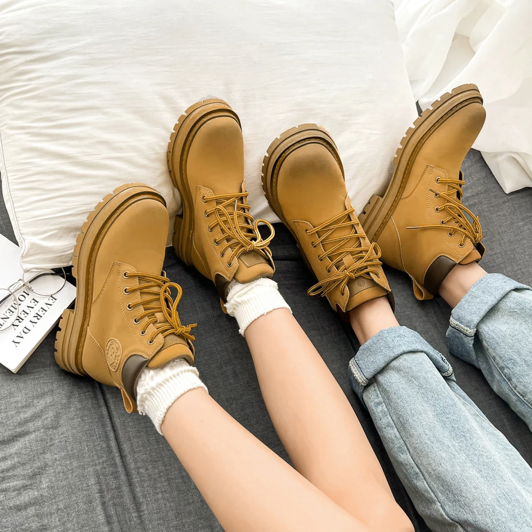 【香港&DHBA官方正品】马丁靴男女同款情侣春季透气户外鞋子男款