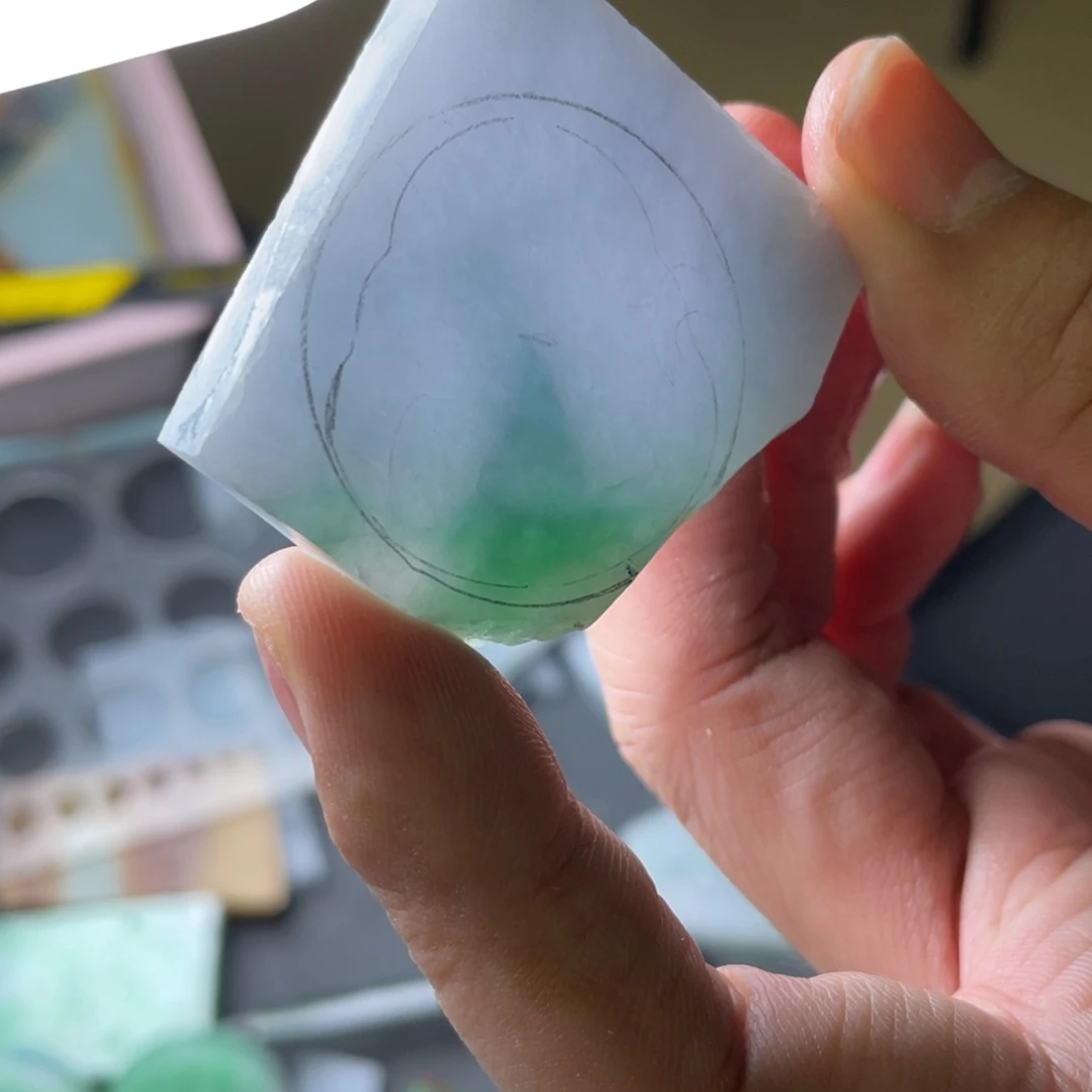 未镶嵌定制翡翠