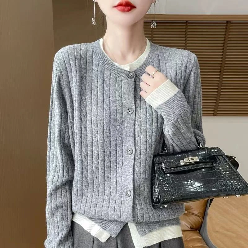 HSTYLE/韩都衣舍秋冬假两件撞色休闲针织开衫宽松内搭短款上衣