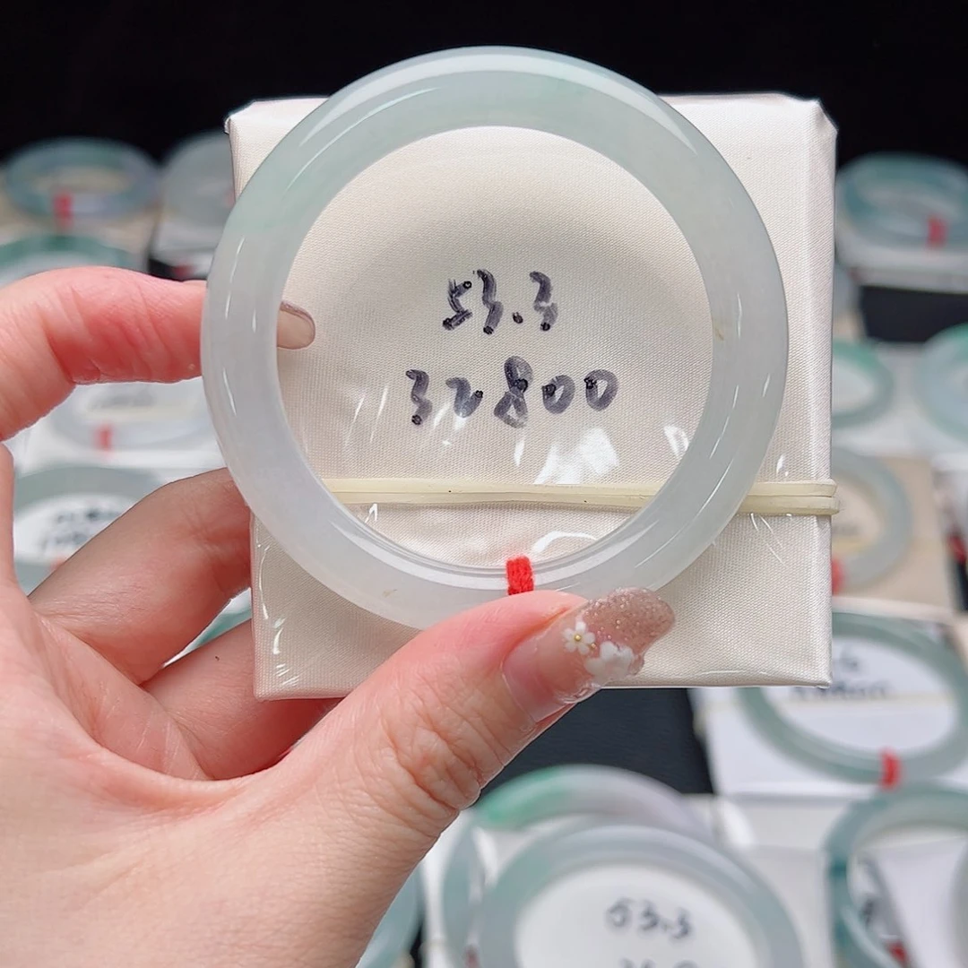 翡翠手镯（圆镯）未镶嵌2****5