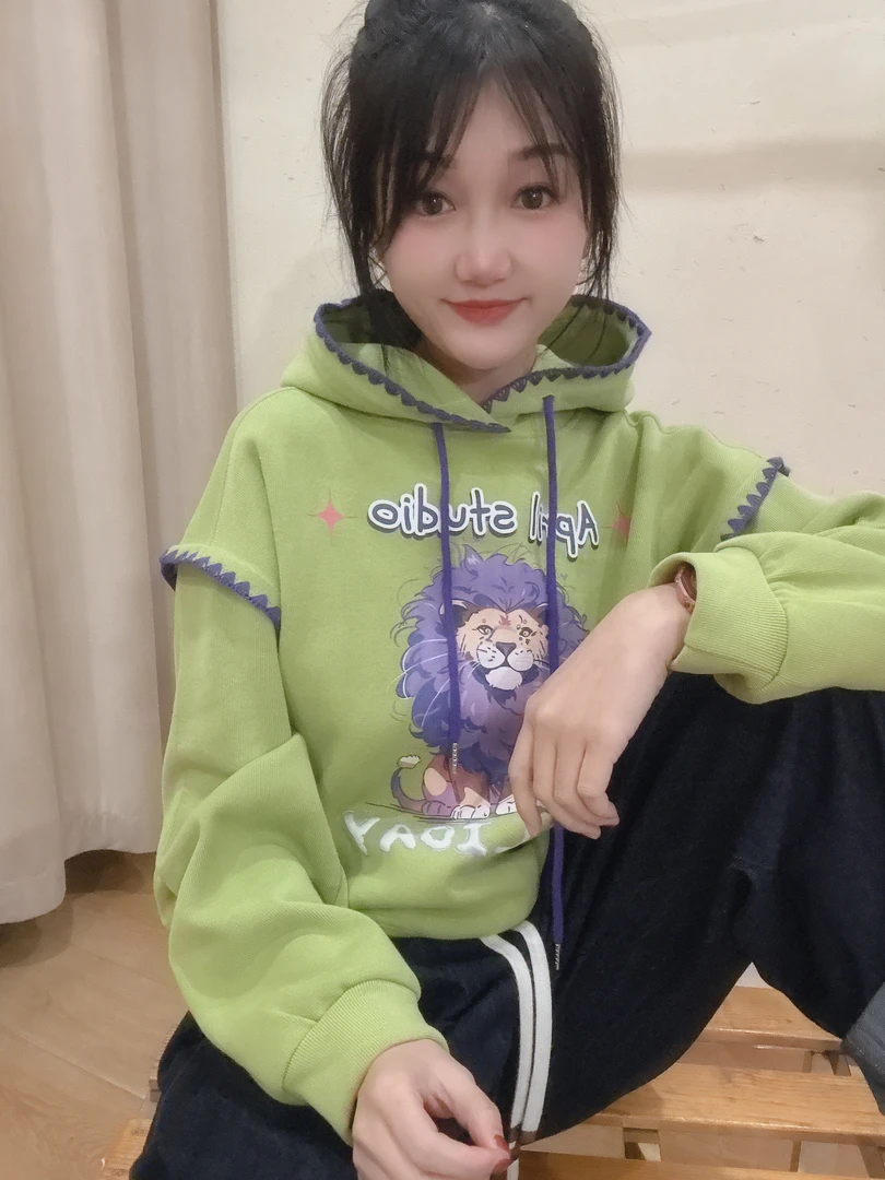 【狮子王】婷婷同款推荐 早春款 重工贝壳刺绣带帽卡通卫衣