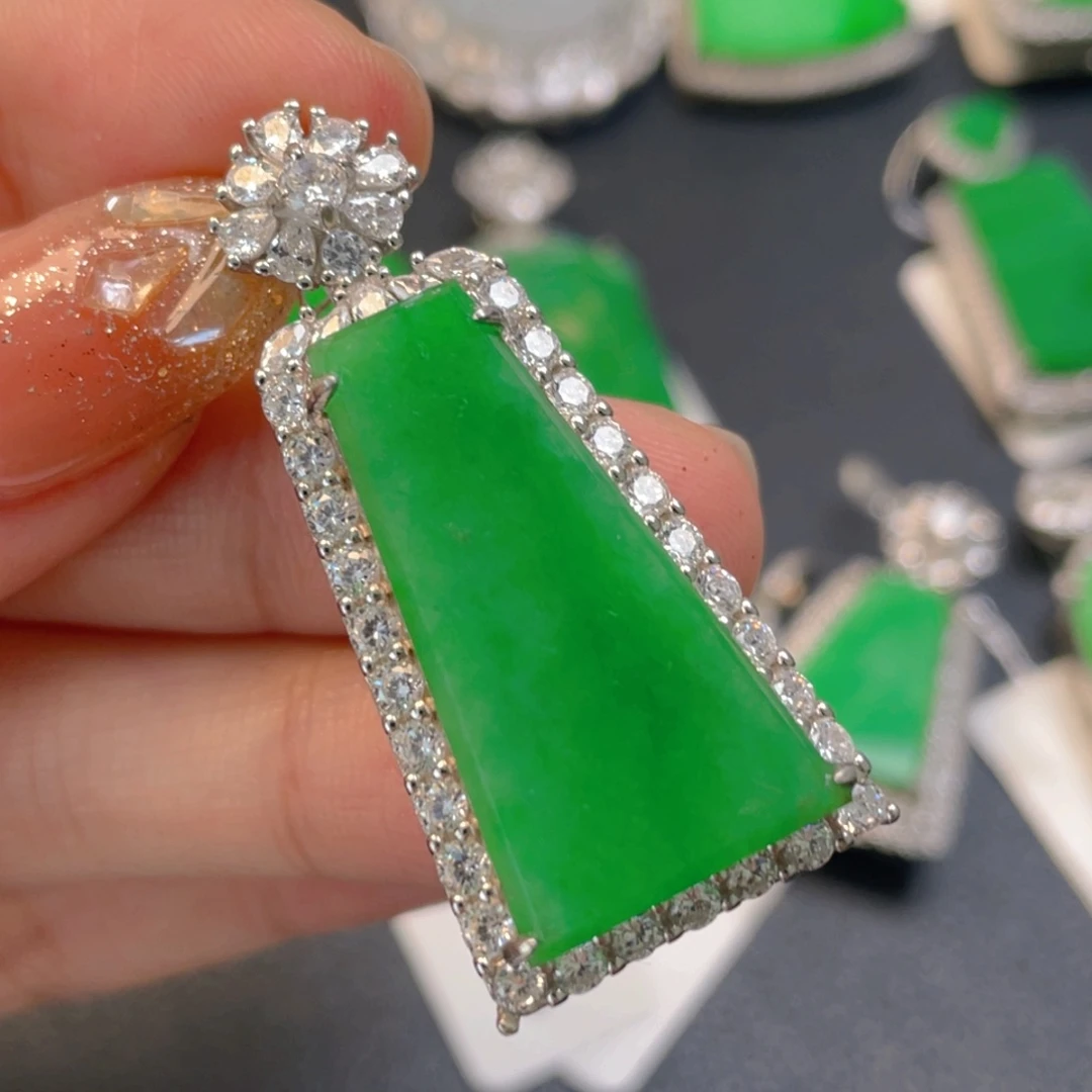 翡翠银S925镶嵌颈饰