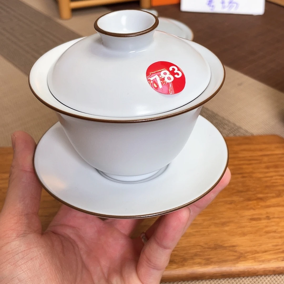 瓷片小微瑕。。。。。。。。。。。。。。