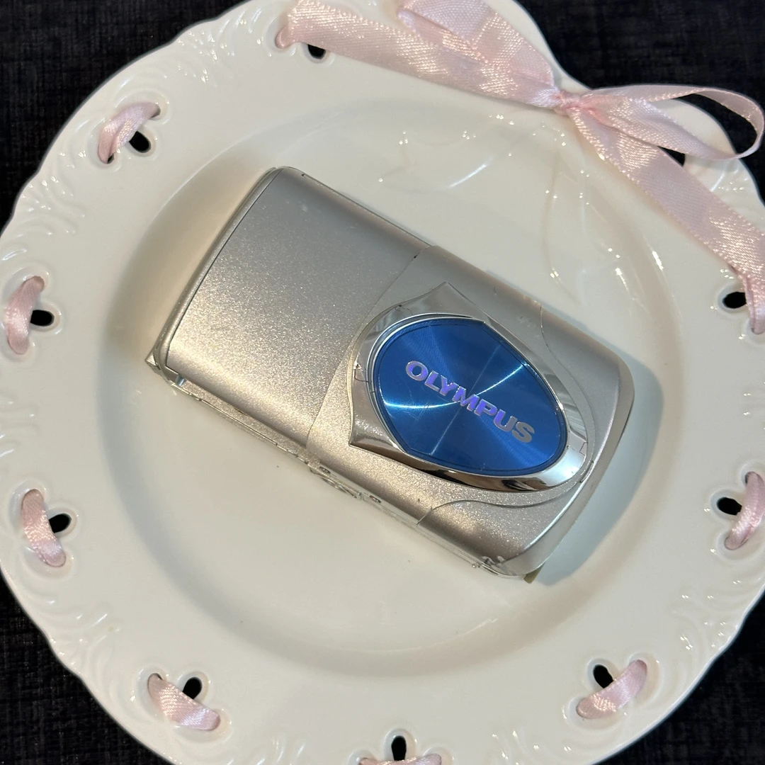 8新 Olympus/奥林巴斯 u15（u300）日英文320w像素3倍变焦CCD相机