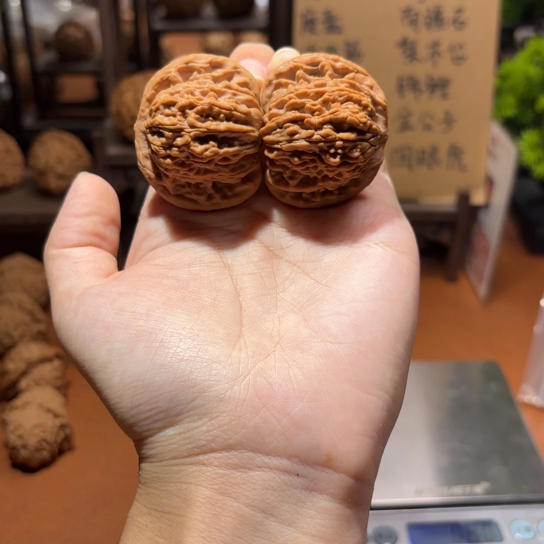 吊坠桃核42四座楼原生态